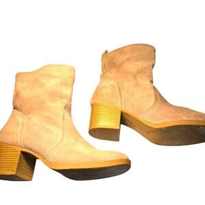 White Mountain 9 Leather Brown Women's Chelsea Ankle  Boots Shoes 2 inch heel